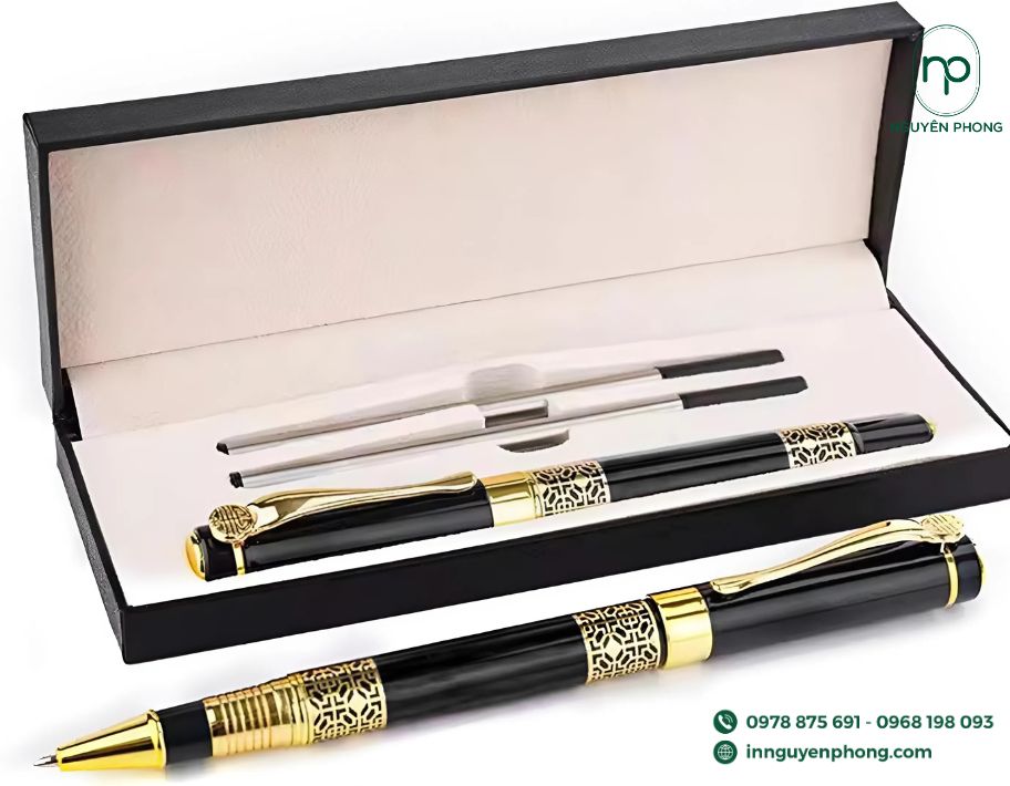 Mẫu hộp nam châm đựng bút